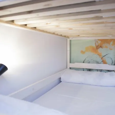 Hipstel Vandrerhjem *